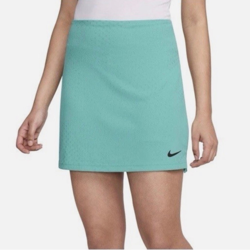 Nike Women's Dri-Fit ADV Tour Turquoise Skirt W/Shorts H/R Size-S NWT